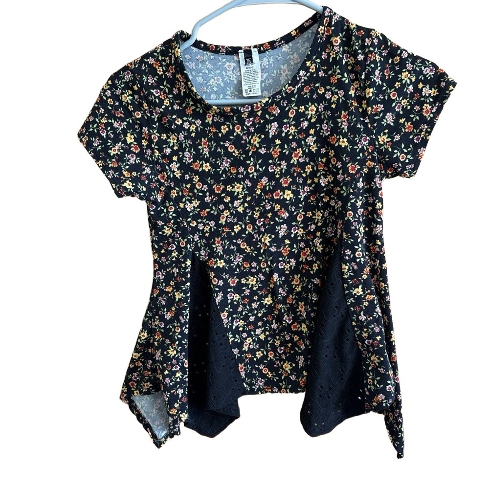 Blouse Girls Size M 10-12 Black Floral Peplum Eyelet Short Sleeve Trendy Boho